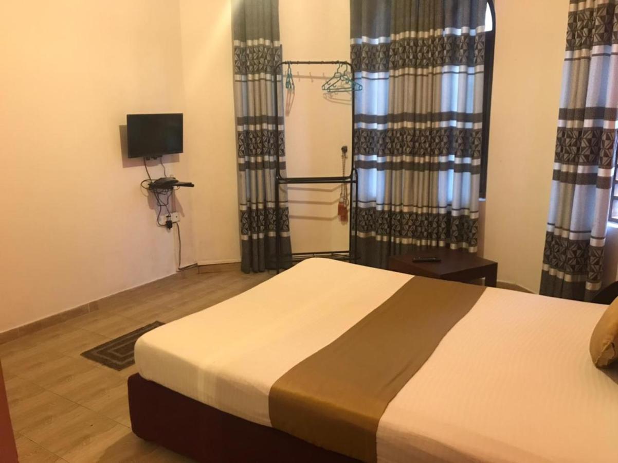 Gk Villa Νουβάρα Ελίγια Εξωτερικό φωτογραφία